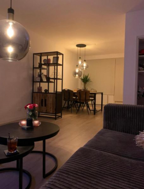 Centraal gelegen, ruim en knus appartement
